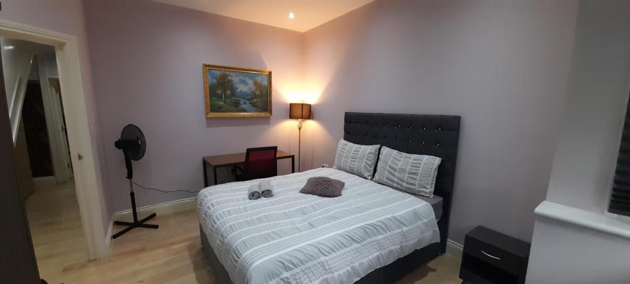 Comfy Fenia Stay London Eksteriør bilde