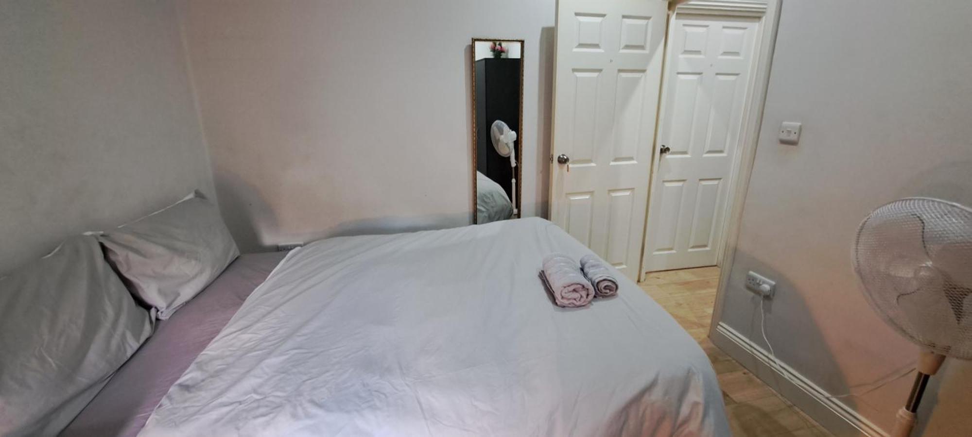 Comfy Fenia Stay London Eksteriør bilde