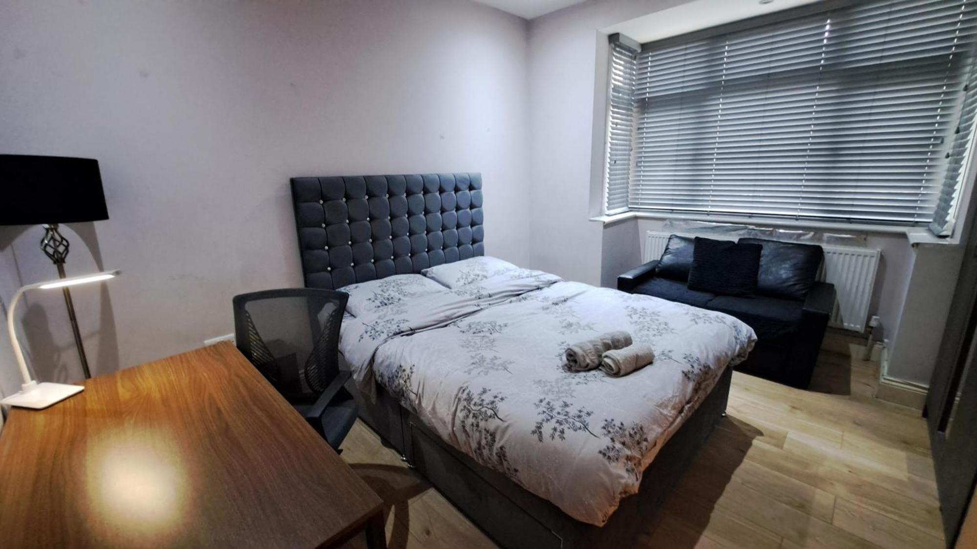 Comfy Fenia Stay London Eksteriør bilde