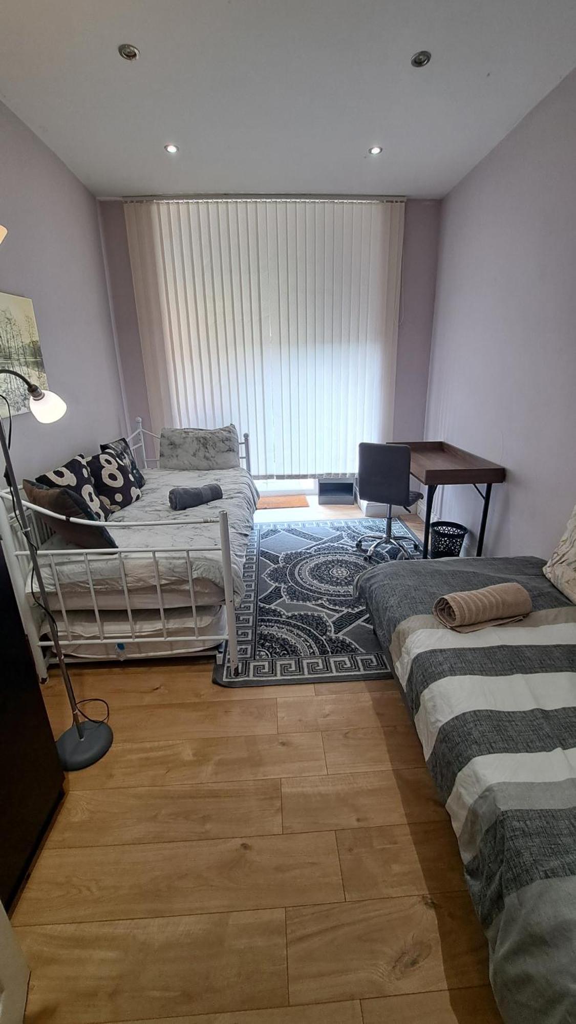 Comfy Fenia Stay London Eksteriør bilde